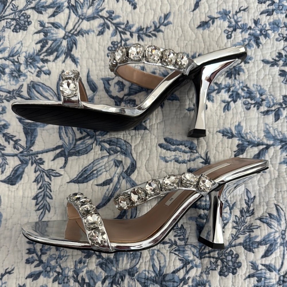 Zara Silver Metallic Jeweled Heels - Picture 6 of 12
